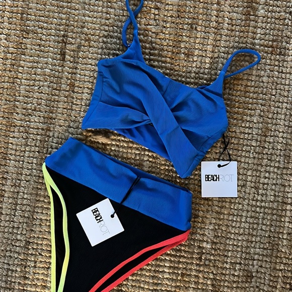 Beach Riot Other - BEACH RIOT KENZIE TOP in Turkish Sea NWT Size XS